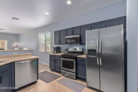 637 E Blue Rock Way, Vail, AZ 85641 photo 13