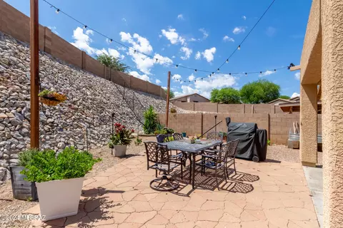 637 E Blue Rock Way, Vail, AZ 85641 photo 26