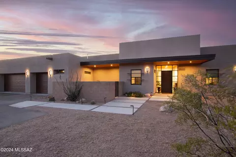 5680 W Setting Sun Pl, Tucson, AZ 85743