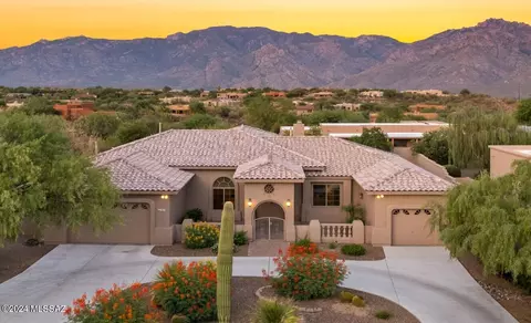 12118 N Tall Grass Dr, Oro Valley, AZ 85755