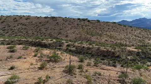 407 Esponja Ct, Rio Rico, AZ 85648