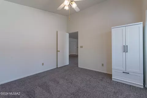 Bedroom - 9484 E Stonehaven Way, Tucson, AZ 85747 photo 4 of 5