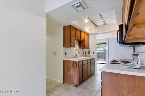 Kitchen - 3548 E 3rd St, Tucson, AZ 85716 photo 3 of 5