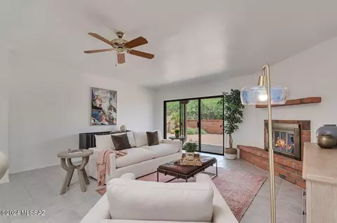 6874 E Via Vigna, Tucson, AZ 85750 photo 11
