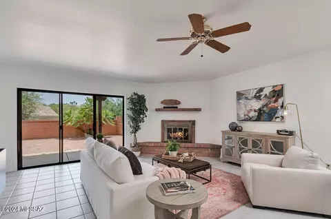 6874 E Via Vigna, Tucson, AZ 85750 photo 6