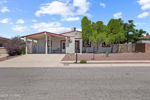 3213 S Magda Ave, Tucson, AZ 85730