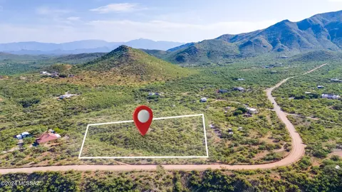 15475 E Hillton Ranch Rd, Vail, AZ 85641
