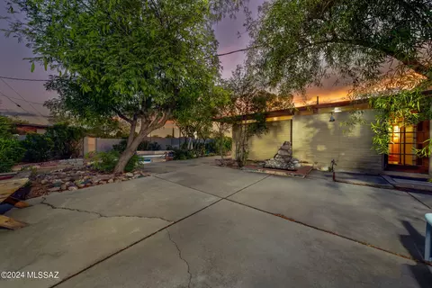 8702 E Lancaster Rd, Tucson, AZ 85715 photo 15