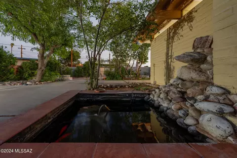 8702 E Lancaster Rd, Tucson, AZ 85715 photo 16