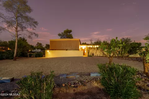 8702 E Lancaster Rd, Tucson, AZ 85715 photo 4