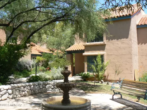 7757 E Va Ventana Norte, Tucson, AZ 85750