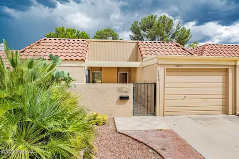 1158 N Abrego Dr, Green Valley, AZ 85614
