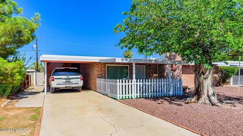 3659 N Nufer Pl, Tucson, AZ 85705