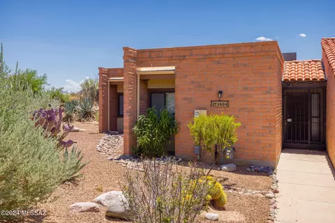 1684 W Dalehaven Cir, Tucson, AZ 85704