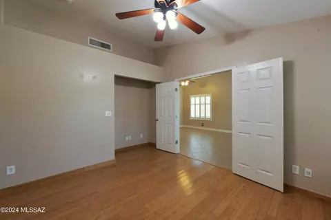 9503 E Caldwell Dr, Tucson, AZ 85747 photo 9