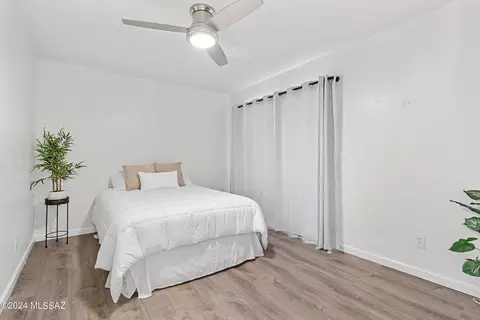 9861 E 2nd St, Tucson, AZ 85748 photo 6