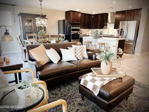 Living - 14259 E Adeline Dr, Vail, AZ 85641 photo 1 of 5