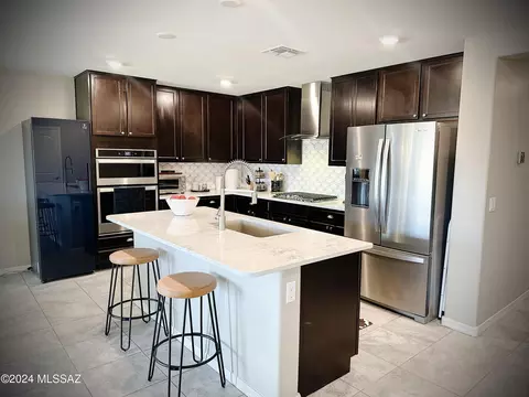 Kitchen - 14259 E Adeline Dr, Vail, AZ 85641 photo 1 of 4