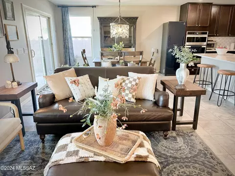 Living - 14259 E Adeline Dr, Vail, AZ 85641 photo 2 of 5