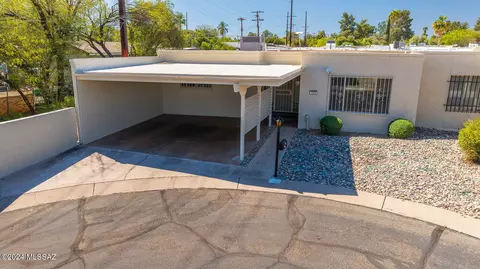 1096 N Caribe Ave, Tucson, AZ 85710