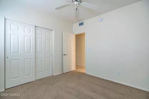 Bedroom - 452 E Wine Plum Dr, Tucson, AZ 85704 photo 3 of 5