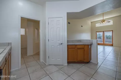 Entry Way - 452 E Wine Plum Dr, Tucson, AZ 85704 photo 1 of 1