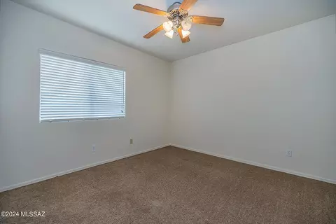 Bedroom - 452 E Wine Plum Dr, Tucson, AZ 85704 photo 4 of 5