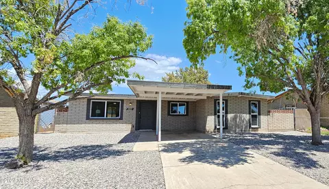 5933 S Catalina Ave, Tucson, AZ 85706