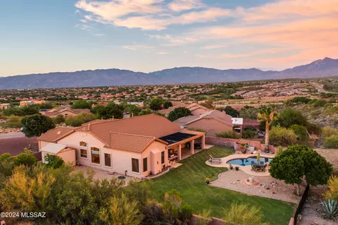11351 S Giant Owl Pl, Vail, AZ 85641