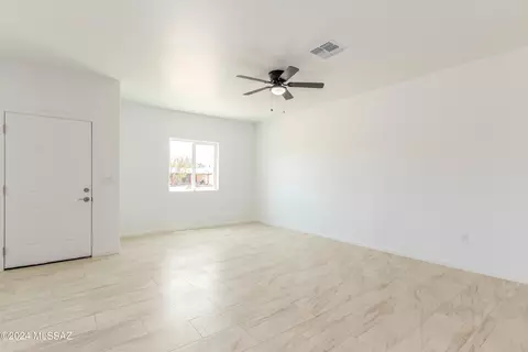 Living - 1309 E Skyview St, Tucson, AZ 85756 photo 2 of 3