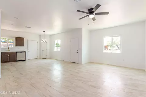 Living - 1309 E Skyview St, Tucson, AZ 85756 photo 3 of 3