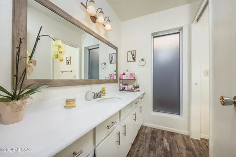 8964 E Maple Leaf Dr, Tucson, AZ 85710 photo 20