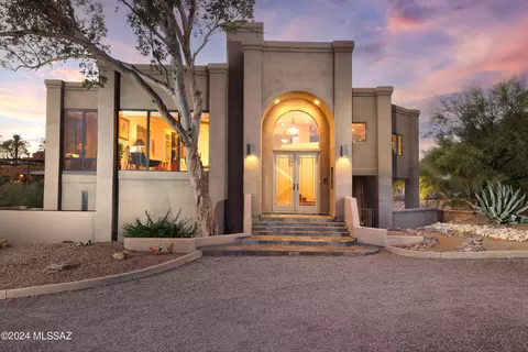 7431 N Michelle Pl, Tucson, AZ 85704