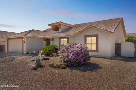 9606 E Grand Teton Rd, Tucson, AZ 85748