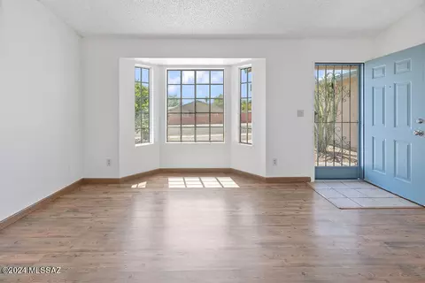 Living - 7621 S Falster Ave, Tucson, AZ 85747 photo 7 of 12