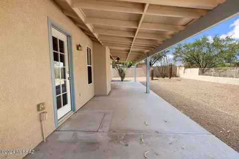 Exterior - 7621 S Falster Ave, Tucson, AZ 85747 photo 2 of 3