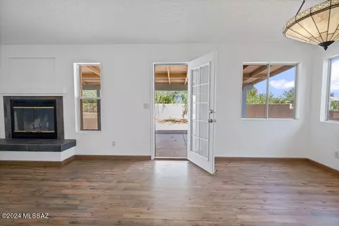 Living - 7621 S Falster Ave, Tucson, AZ 85747 photo 8 of 12