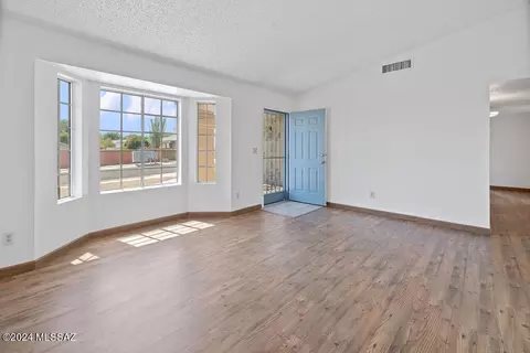 Living - 7621 S Falster Ave, Tucson, AZ 85747 photo 5 of 12