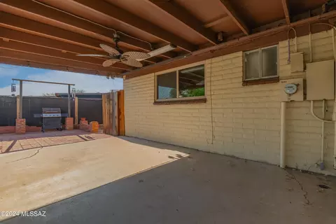 7646 E Apple Tree Dr, Tucson, AZ 85730 photo 13