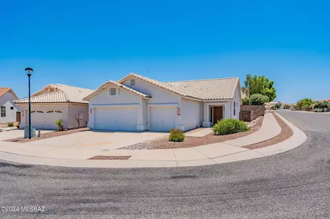 9830 E Holden Pl, Tucson, AZ 85748