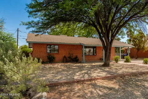 850 E Sequoyah St, Tucson, AZ 85719