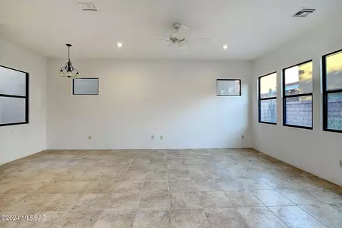 Living - 152 E Croydon Park Rd, Tucson, AZ 85704 photo 4 of 4