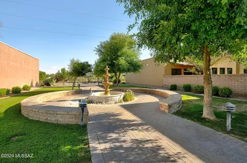 Exterior - 152 E Croydon Park Rd, Tucson, AZ 85704 photo 9 of 10