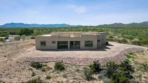 3581 E Sahuarita Rd, Vail, AZ 85641 photo 7