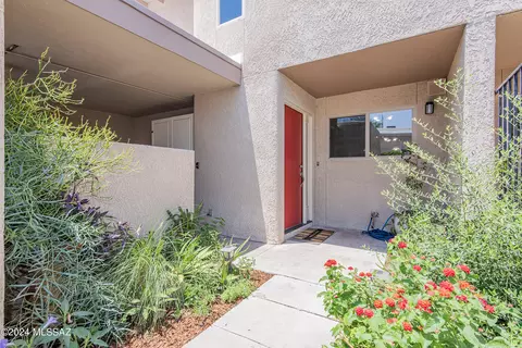 3750 N Country Club Rd #67, Tucson, AZ 85716