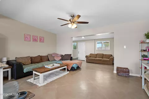 6306 E Colgate Dr, Tucson, AZ 85710 photo 13