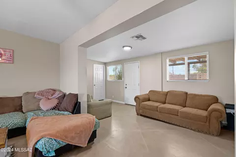 6306 E Colgate Dr, Tucson, AZ 85710 photo 15