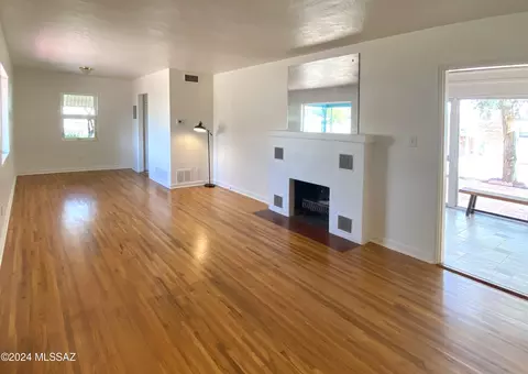 1344 E Seneca St, Tucson, AZ 85719