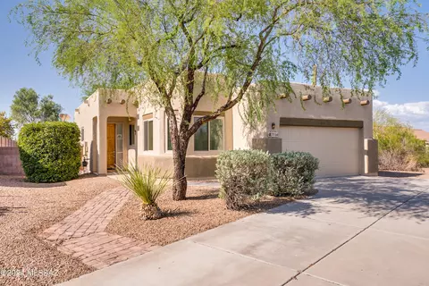 7730 W Vista Point Ct, Tucson, AZ 85743