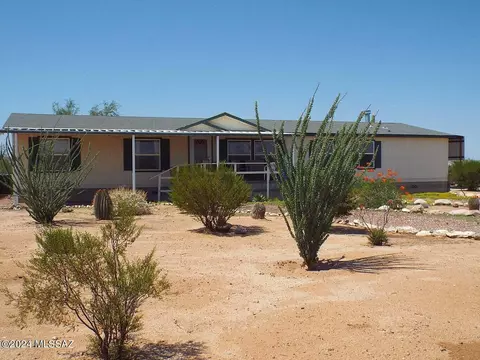 13446 E Trailing Heart Ln, Vail, AZ 85641